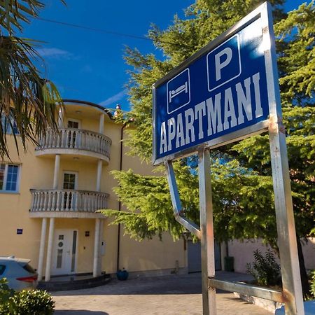 Apartmani Kovac Цриквеница Экстерьер фото