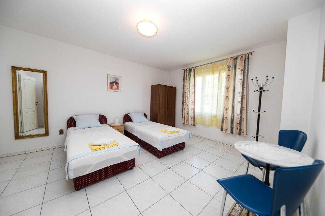 Apartmani Kovac Цриквеница Экстерьер фото