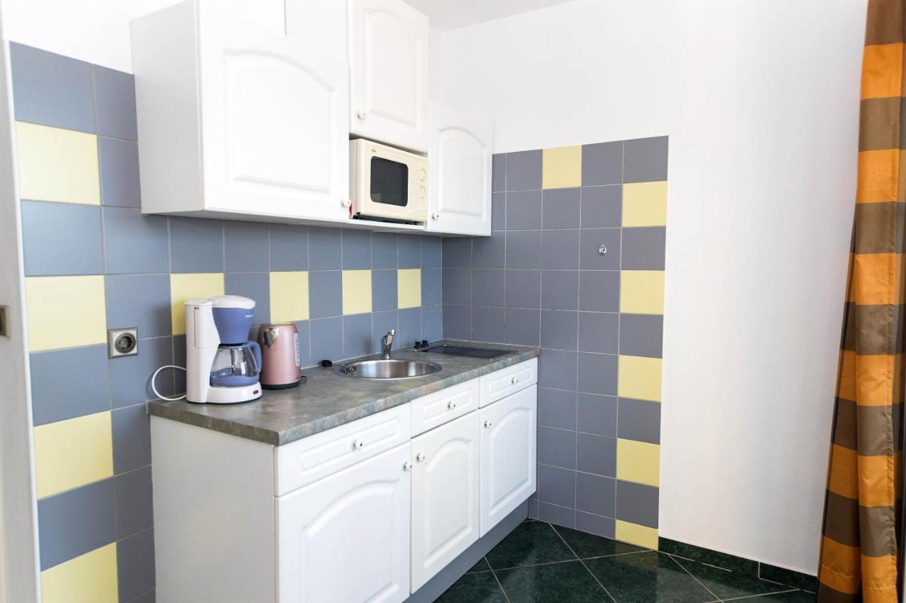 Apartmani Kovac Цриквеница Экстерьер фото